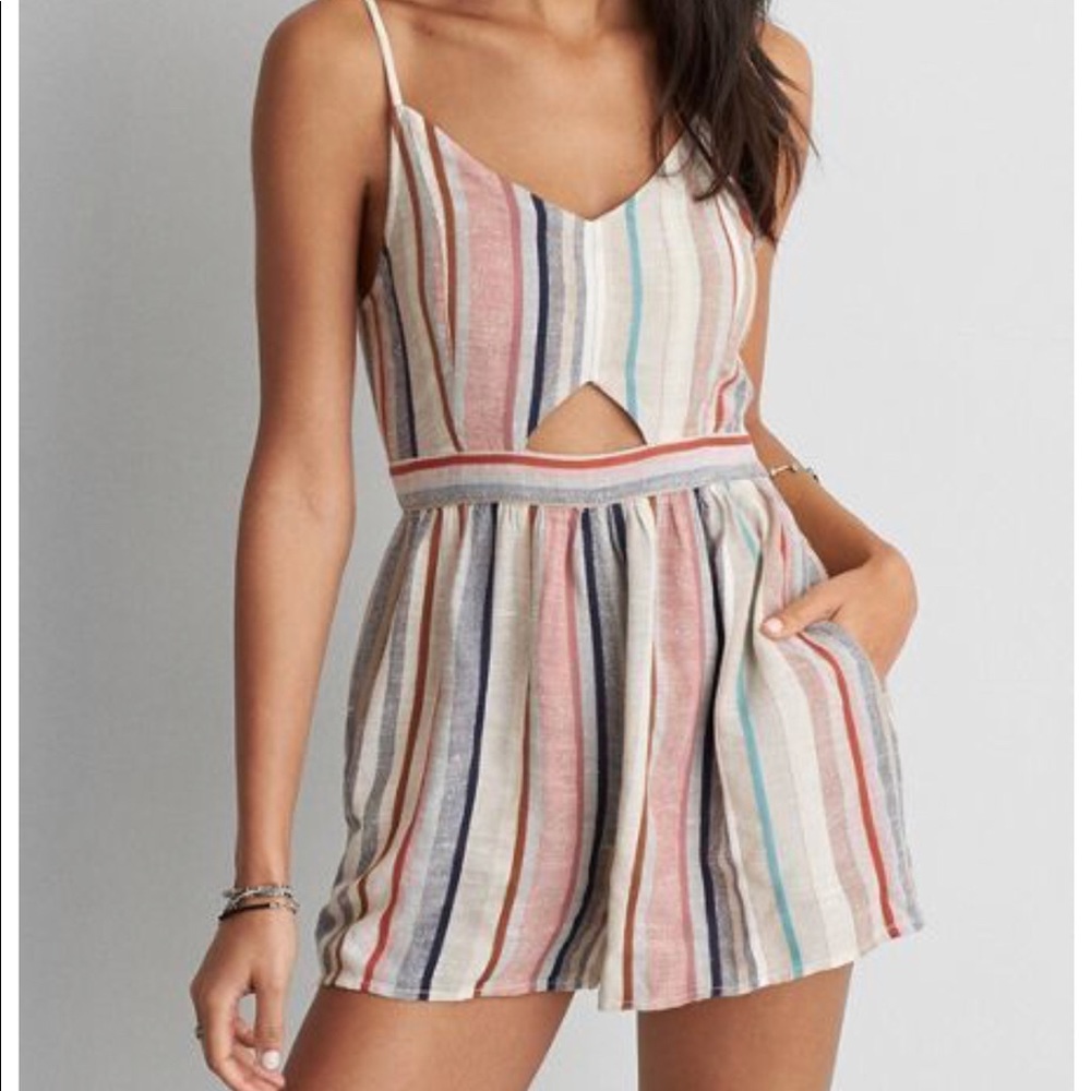 AE keyhole front romper